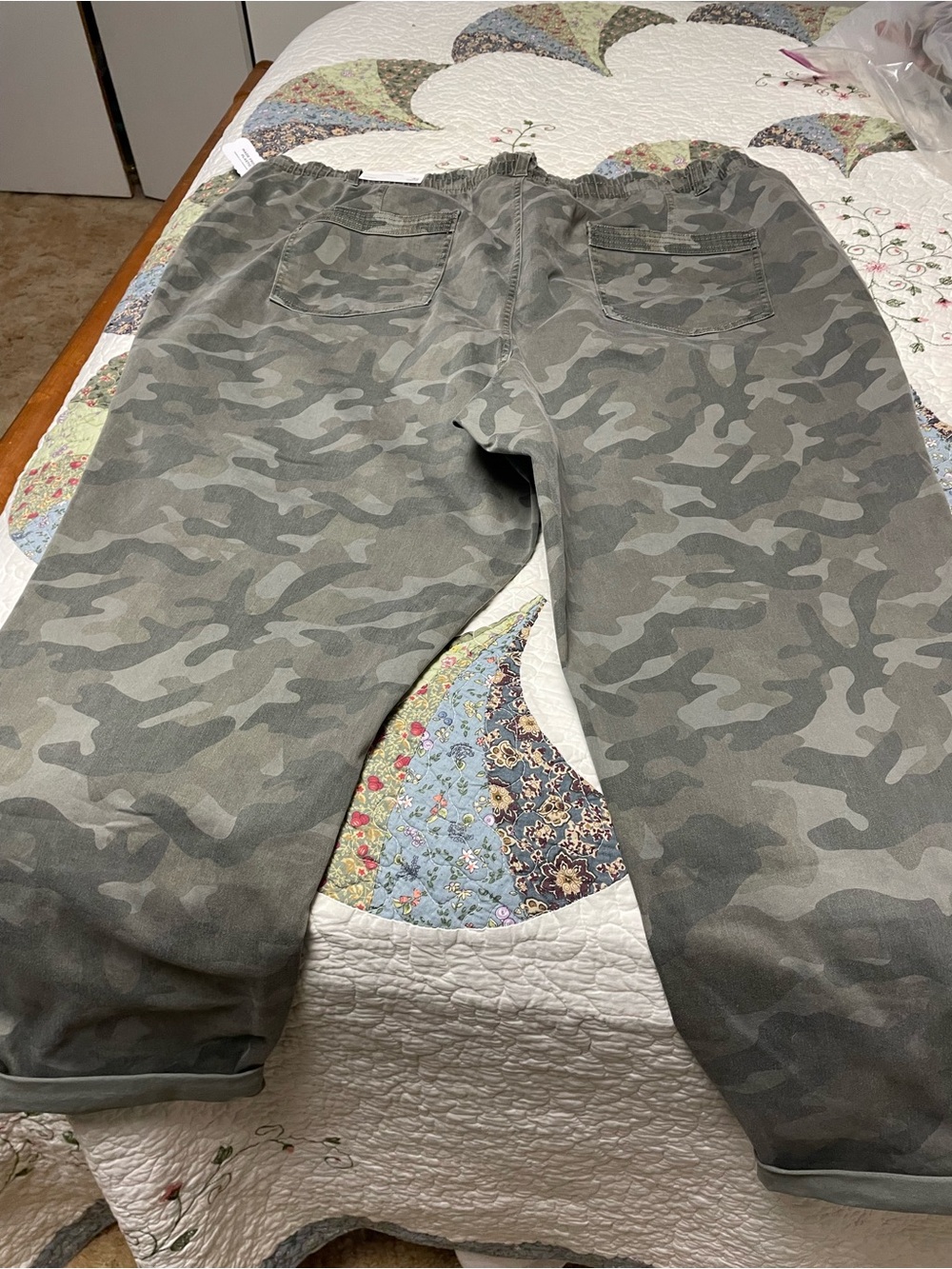 Maurices Olive Gray Camo Jogger Pants - Picture 2 of 3